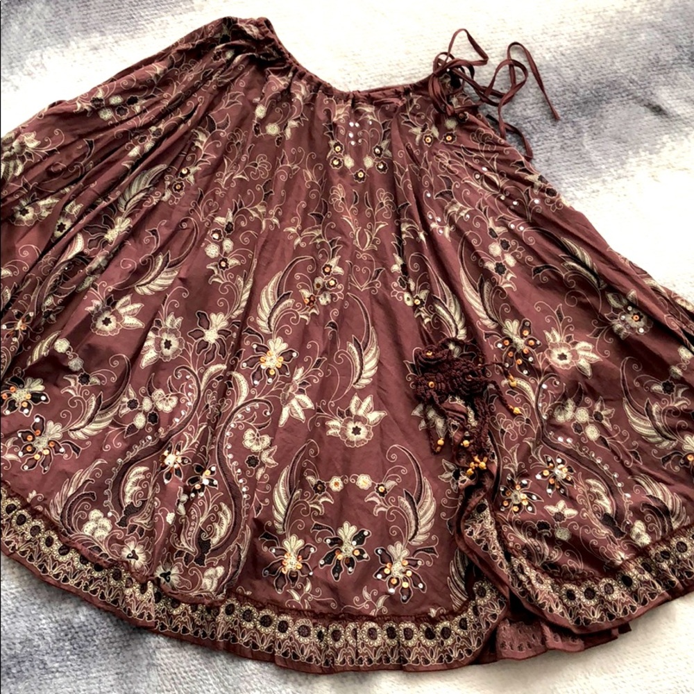 Julie G GORGEOUS Circle Skirt Sz M